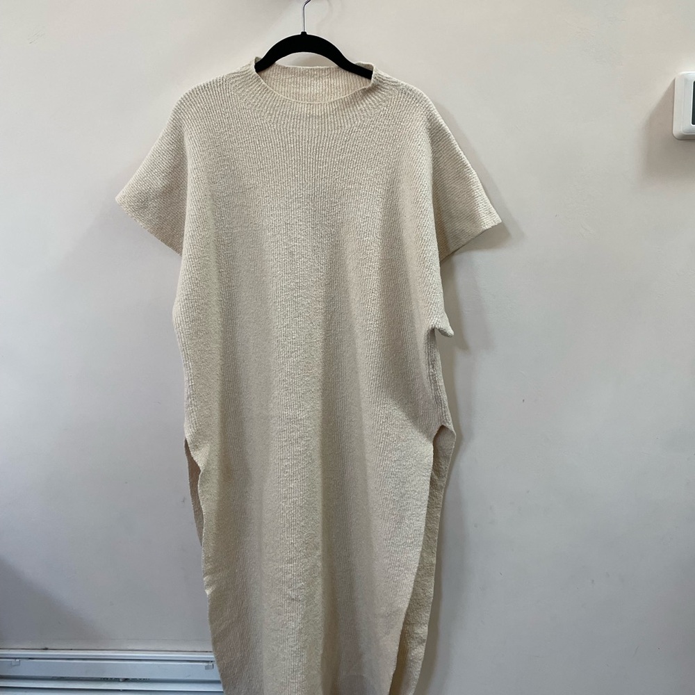 Lauren Manoogian Cream Knit Slit Top